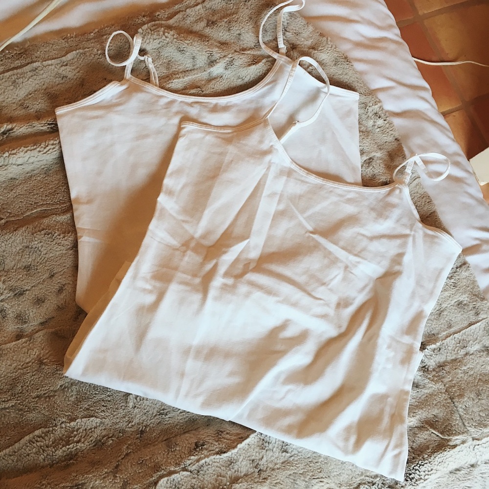 🌼ANTHROPOLOGIE🌼 White tank tops
